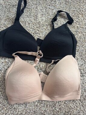 Bundle — 2 Auden Wireless T-Shirt Bra Duo in Black and Nude